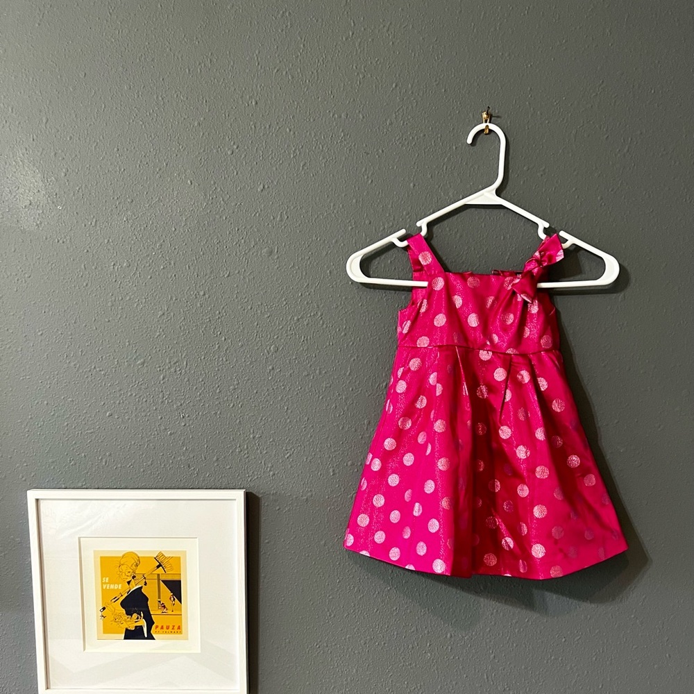 Beautiful pink dress with large polka dots (sparkly!).